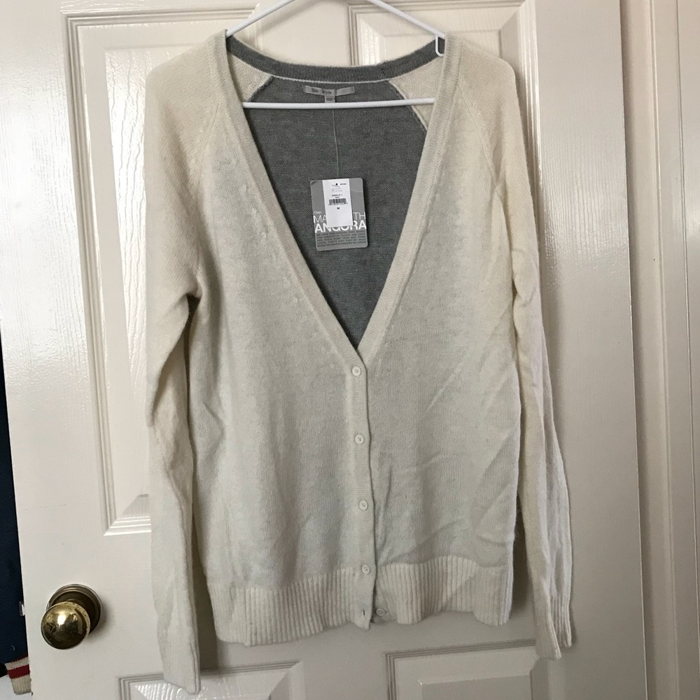 NWT GAP gray and white angora button down cardigan